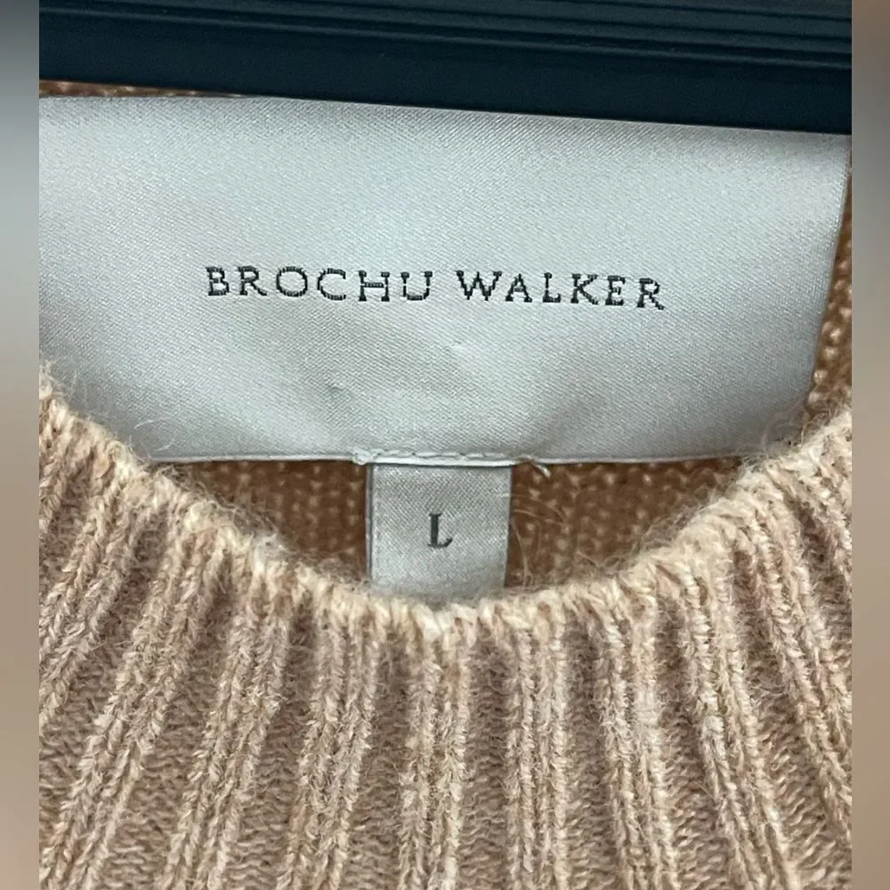 Sold  - Picture 3 of 5